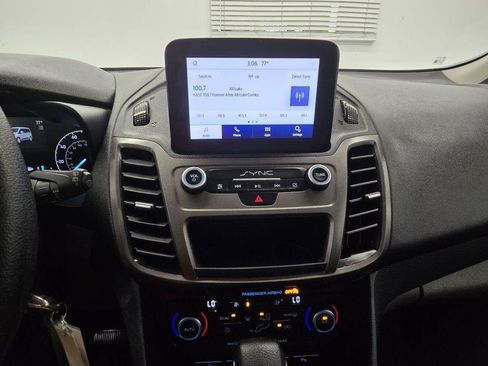 Used 2020 Ford Transit Connect XLT FWD image 20