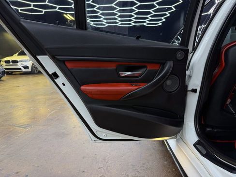 Used 2015 BMW M3 image 17