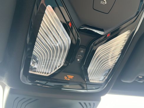 Used 2021 BMW X3 xDrive30i w/ Executive Package image 39