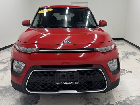 Used 2020 Kia Soul LX FWD image 3
