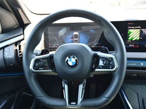 Used 2025 BMW X3 xDrive30i AWD/4WD image 25