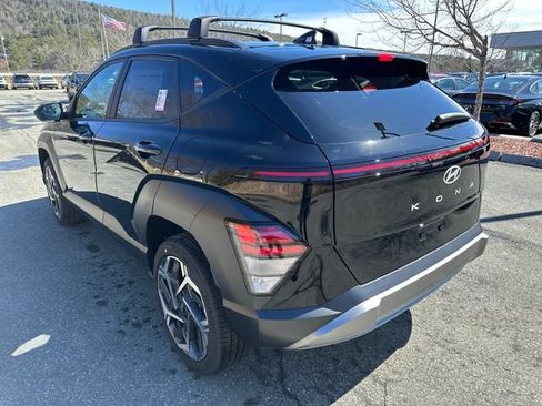 New 2026 Hyundai Kona SEL Premium AWD/4WD image 3
