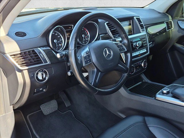 Used 2016 Mercedes-Benz GL 450 4MATIC image 10