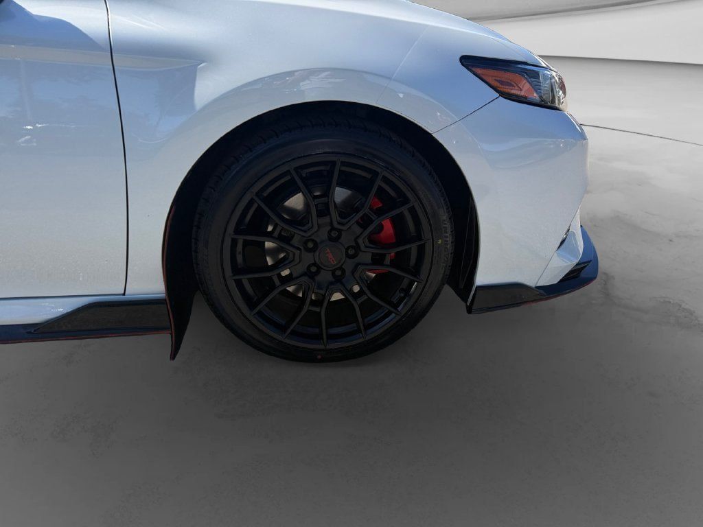 Used 2022 Toyota Camry TRD w/ TRD Package w/JBL Audio FWD image 9