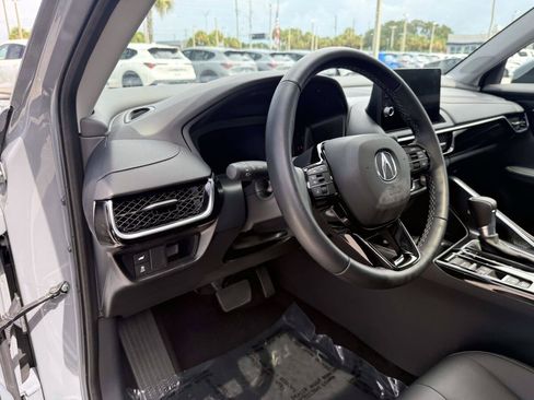 Used 2025 Acura ADX FWD image 18