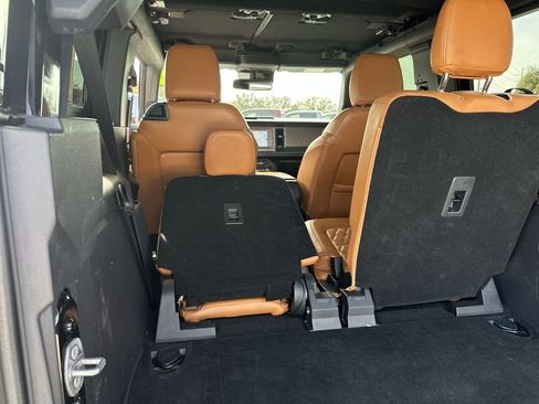 Used 2022 Ford Bronco Outer Banks image 13
