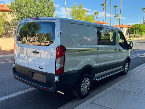 Used 2025 Ford Transit 250 Low Roof w/ Exterior Upgrade Package RWD image 5
