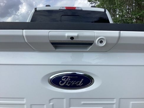 Used 2023 Ford F150 Lariat AWD/4WD image 12