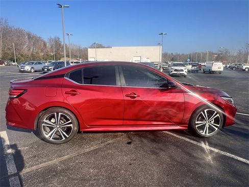 Used 2020 Nissan Sentra SR w/ Electronics Package image 40
