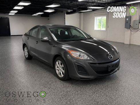Used 2011 MAZDA MAZDA3 i Touring FWD image 1