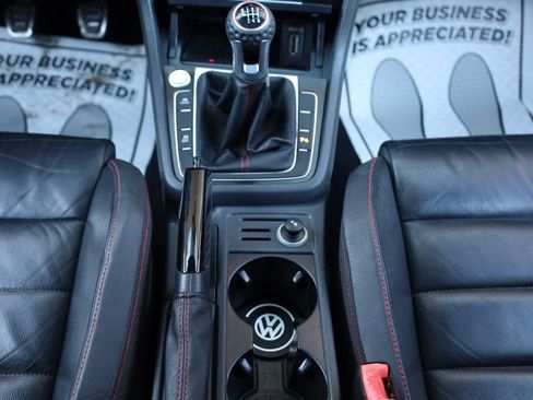 Used 2015 Volkswagen GTI SE w/ Lighting Package (SEL) image 44