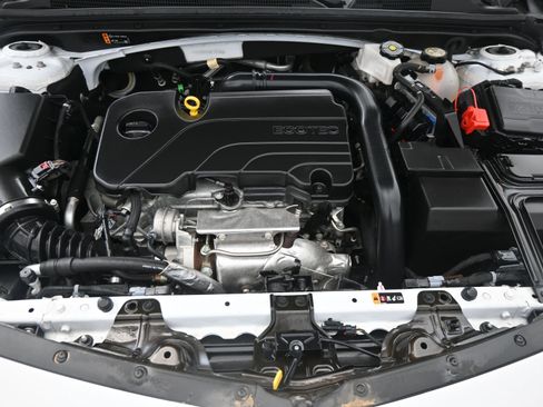 Used 2024 Chevrolet Malibu RS image 19