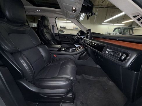 Used 2021 Lincoln Aviator Grand Touring w/ Equipment Group 302A image 27