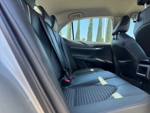 Used 2023 Toyota Camry SE FWD image 18