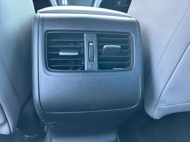 Used 2018 Honda Accord Touring image 19