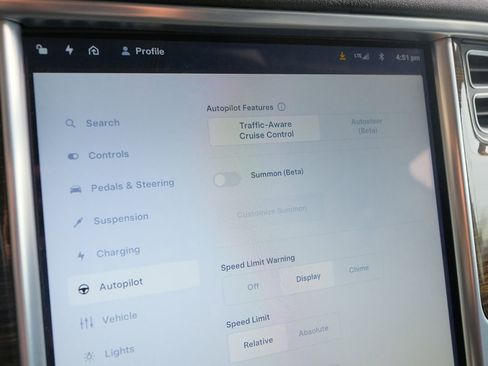 Used 2016 Tesla Model S P90D image 22