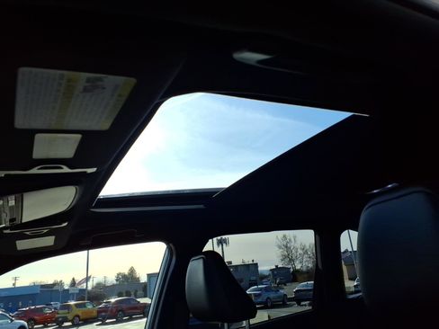 Used 2025 Subaru Forester Limited w/ Popular Package #1 image 11