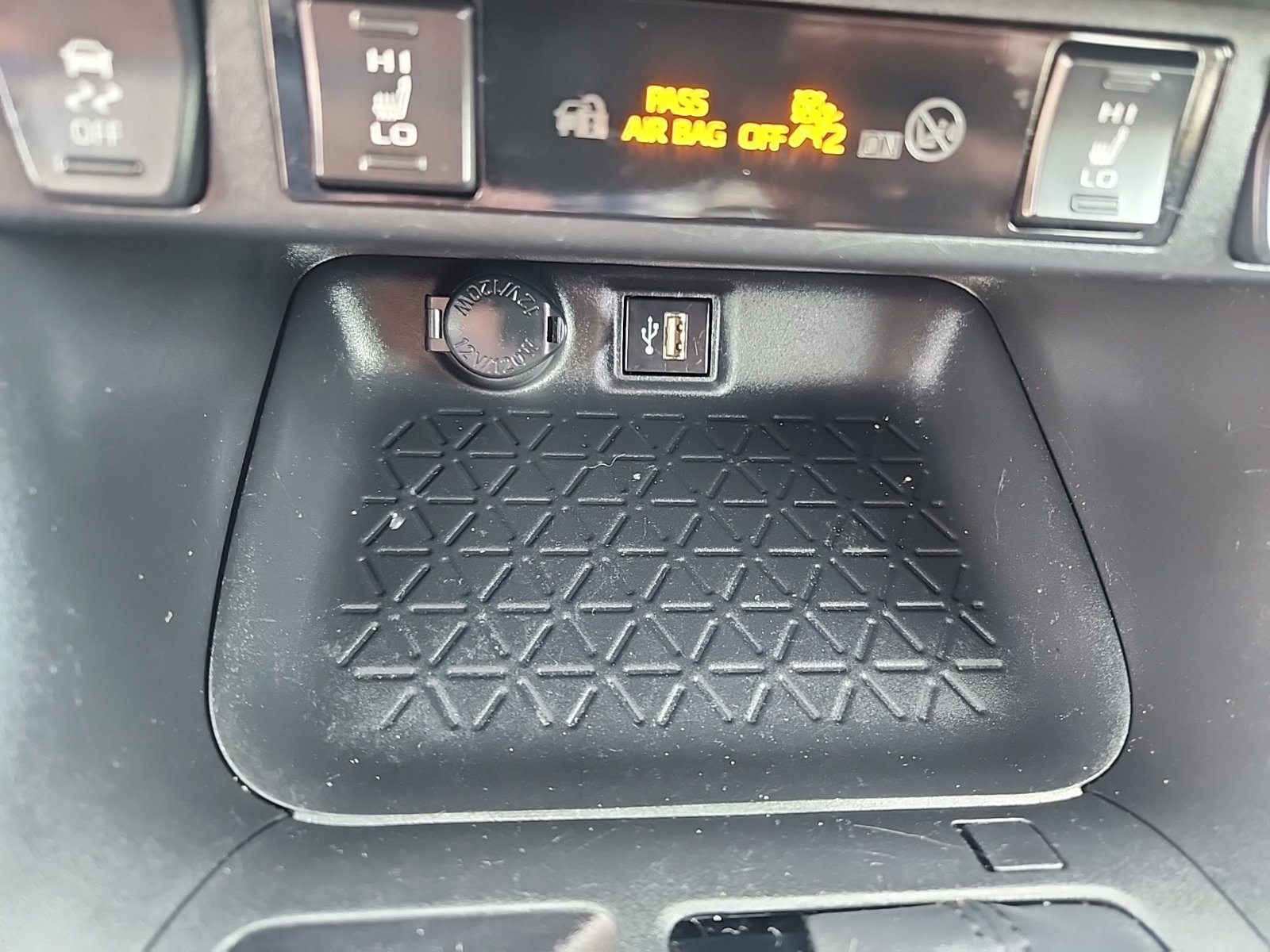 Used 2024 Toyota RAV4 XLE w/ Convenience Package AWD/4WD image 26