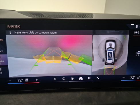 New 2026 BMW X7 xDrive40i w/ Climate Comfort Package image 28