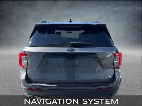 Used 2022 Ford Explorer ST-Line image 4
