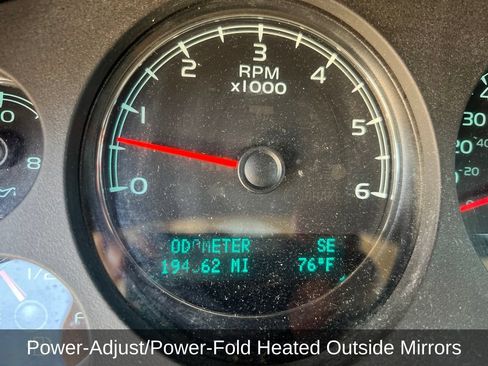 Used 2014 Chevrolet Suburban LT w/ Texas Edition RWD image 16