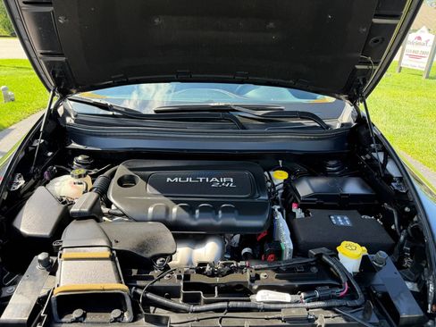 Used 2014 Jeep Cherokee Trailhawk w/ Technology Group AWD/4WD image 62