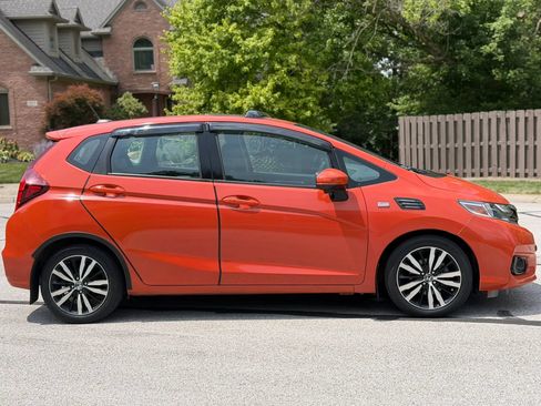 Used 2018 Honda Fit EX image 8
