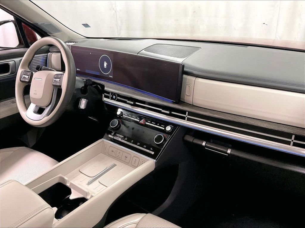 Used 2024 Hyundai Santa Fe Calligraphy AWD/4WD image 14