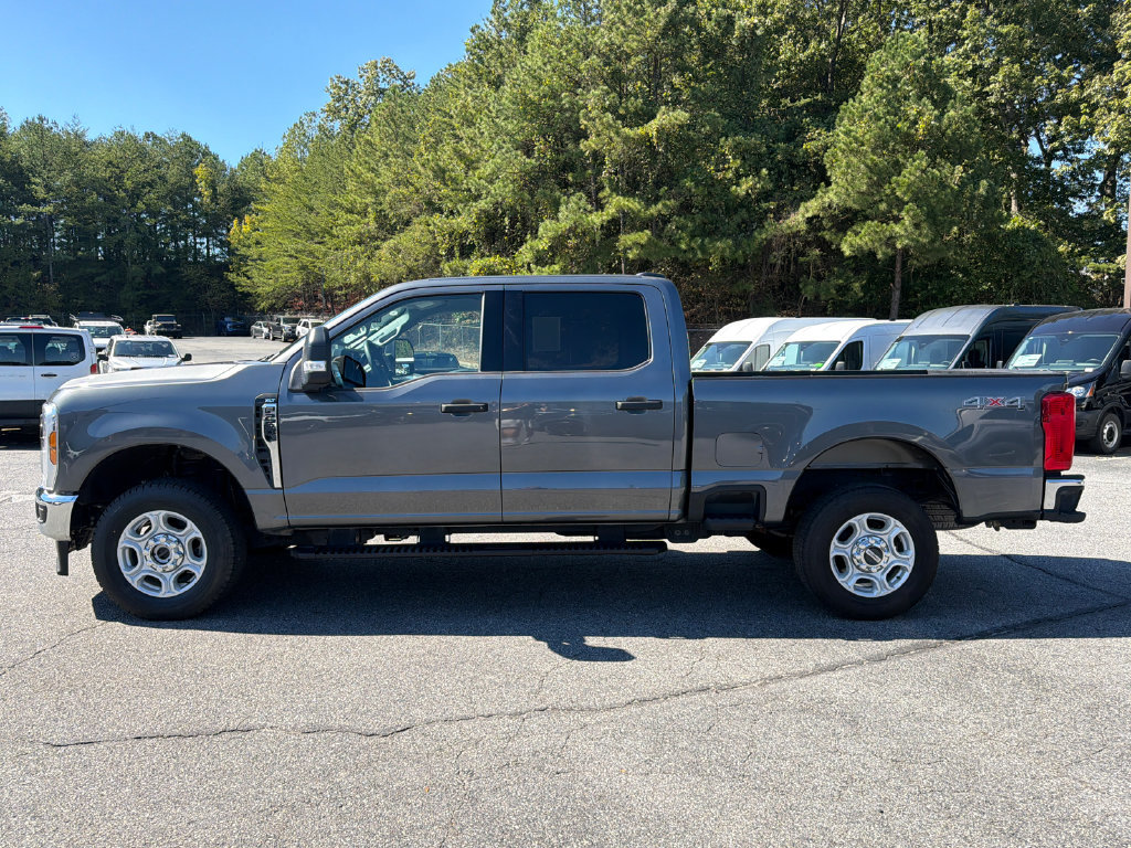Used 2026 Ford F250 XLT AWD/4WD image 4