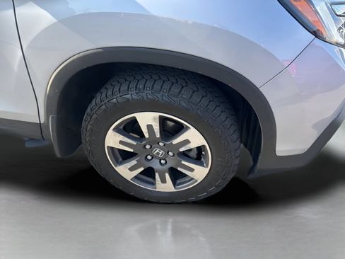 Used 2019 Honda Ridgeline RTL-E image 12