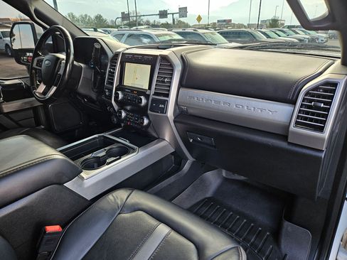 Used 2020 Ford F350 Platinum AWD/4WD image 35