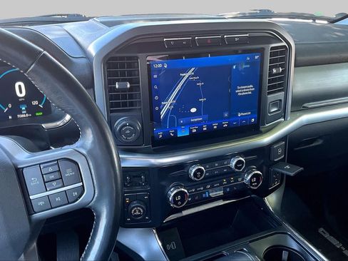 Used 2021 Ford F150 Lariat w/ Equipment Group 502A High AWD/4WD image 6