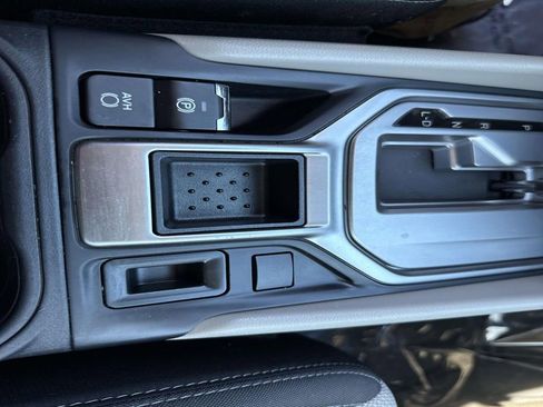 Certified 2023 Subaru Forester image 35