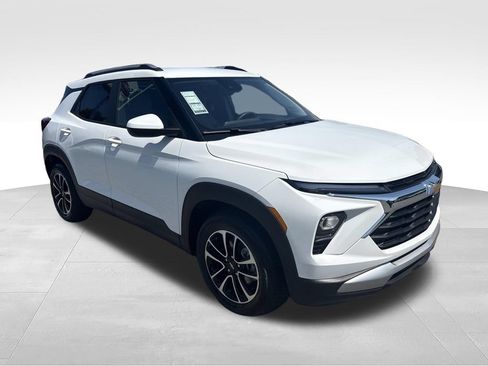 Used 2024 Chevrolet TrailBlazer LT FWD image 8