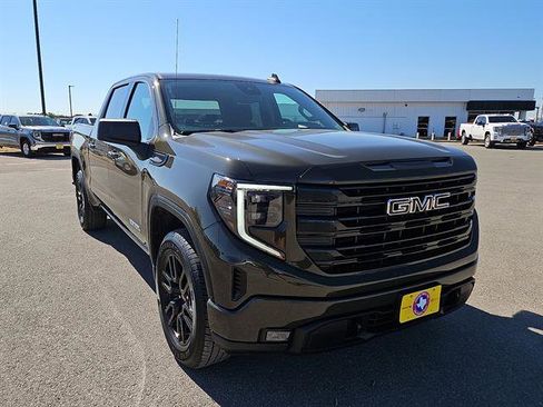 Used 2023 GMC Sierra 1500 Elevation image 7