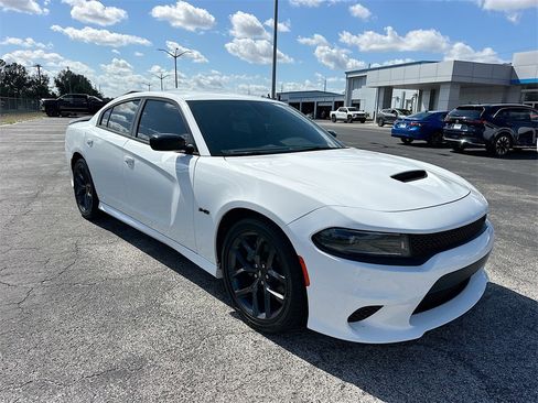 Used 2023 Dodge Charger R/T w/ Blacktop Package image 3