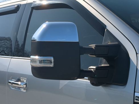 Used 2021 Ford F450 Platinum w/ FX4 Off-Road Package image 10