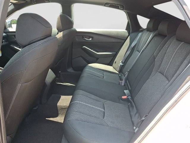 Used 2024 Honda Accord Sport image 12
