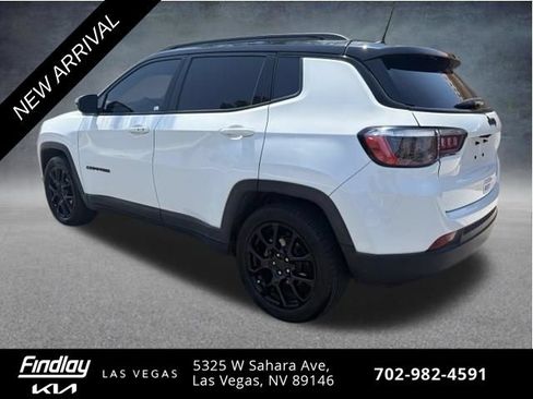 Used 2022 Jeep Compass Latitude w/ Convenience Group FWD image 7