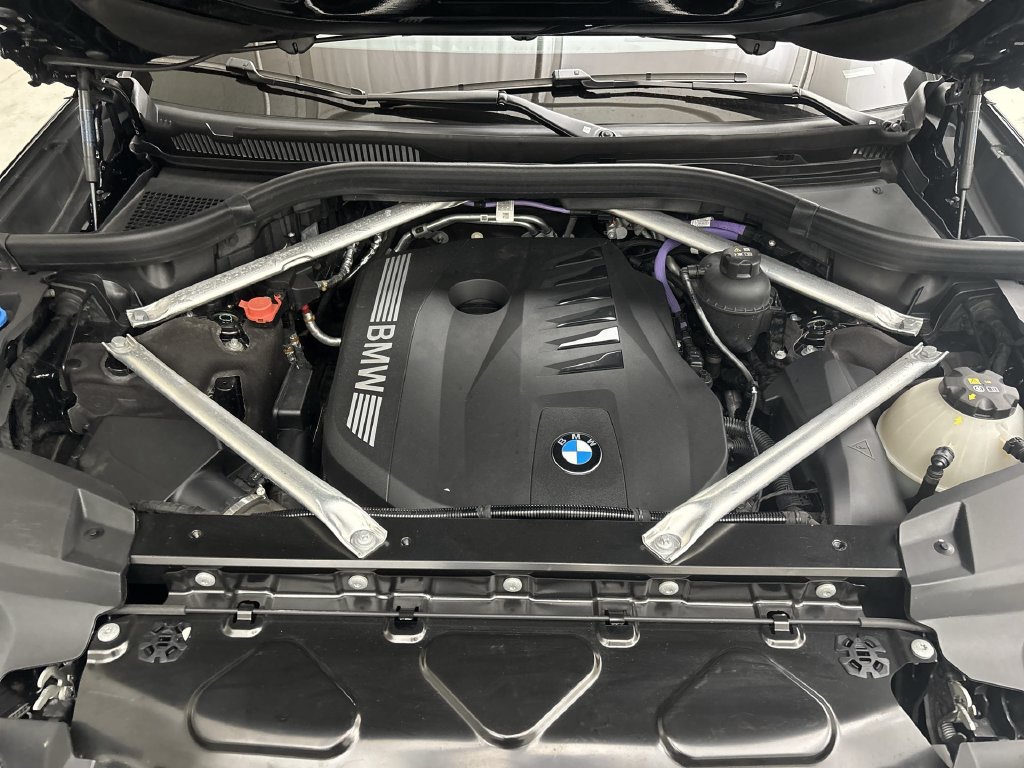 Certified 2026 BMW X7 xDrive40i AWD/4WD image 30