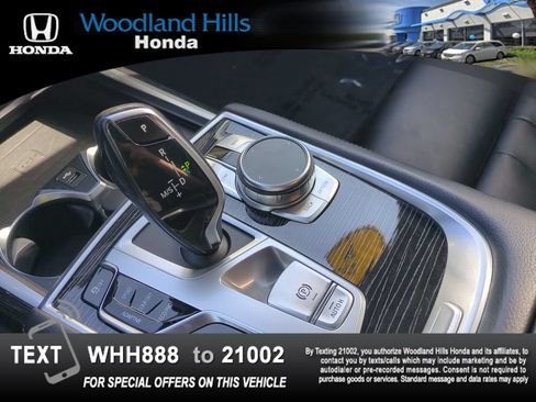 Used 2022 BMW 740i w/ M Sport Package RWD image 18