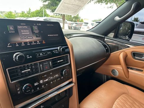 Used 2023 INFINITI QX80 Sensory w/ Cargo Package AWD/4WD image 23
