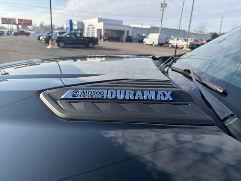 Used 2025 Chevrolet Silverado 2500 ZR2 image 15