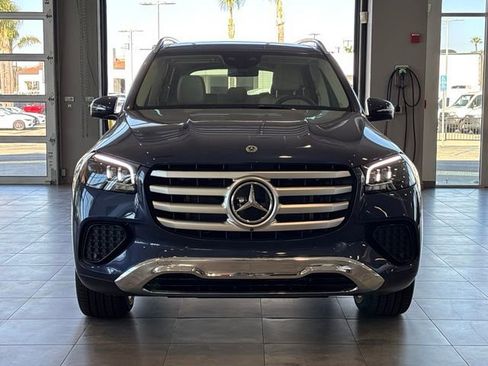 New 2026 Mercedes-Benz GLS 450 4MATIC image 5