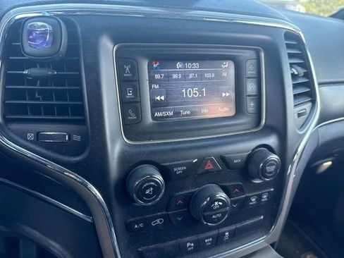 Used 2014 Jeep Grand Cherokee Limited image 22