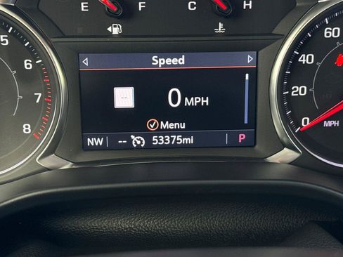 Used 2023 GMC Acadia SLT image 28