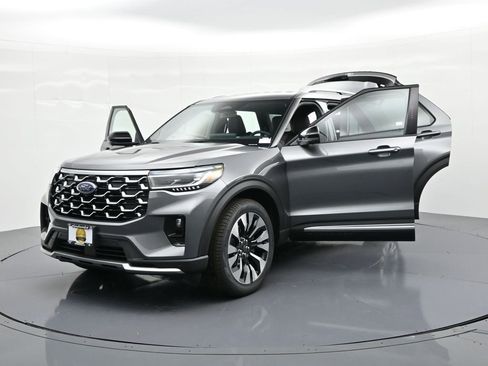 New 2026 Ford Explorer Platinum image 33