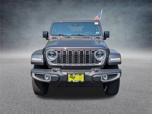 New 2025 Jeep Wrangler Sahara image 9
