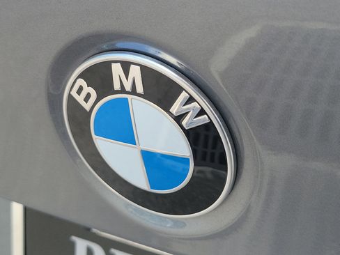 New 2026 BMW 330i Sedan w/ Premium Package image 6