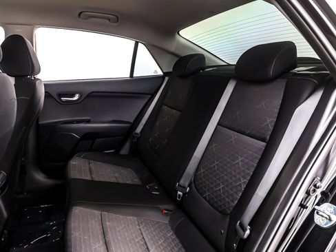 Used 2022 Kia Rio S image 8